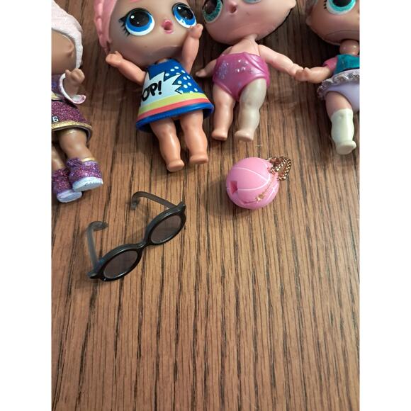 Bundle of Baby LOL Dolls - Picture 5 of 6